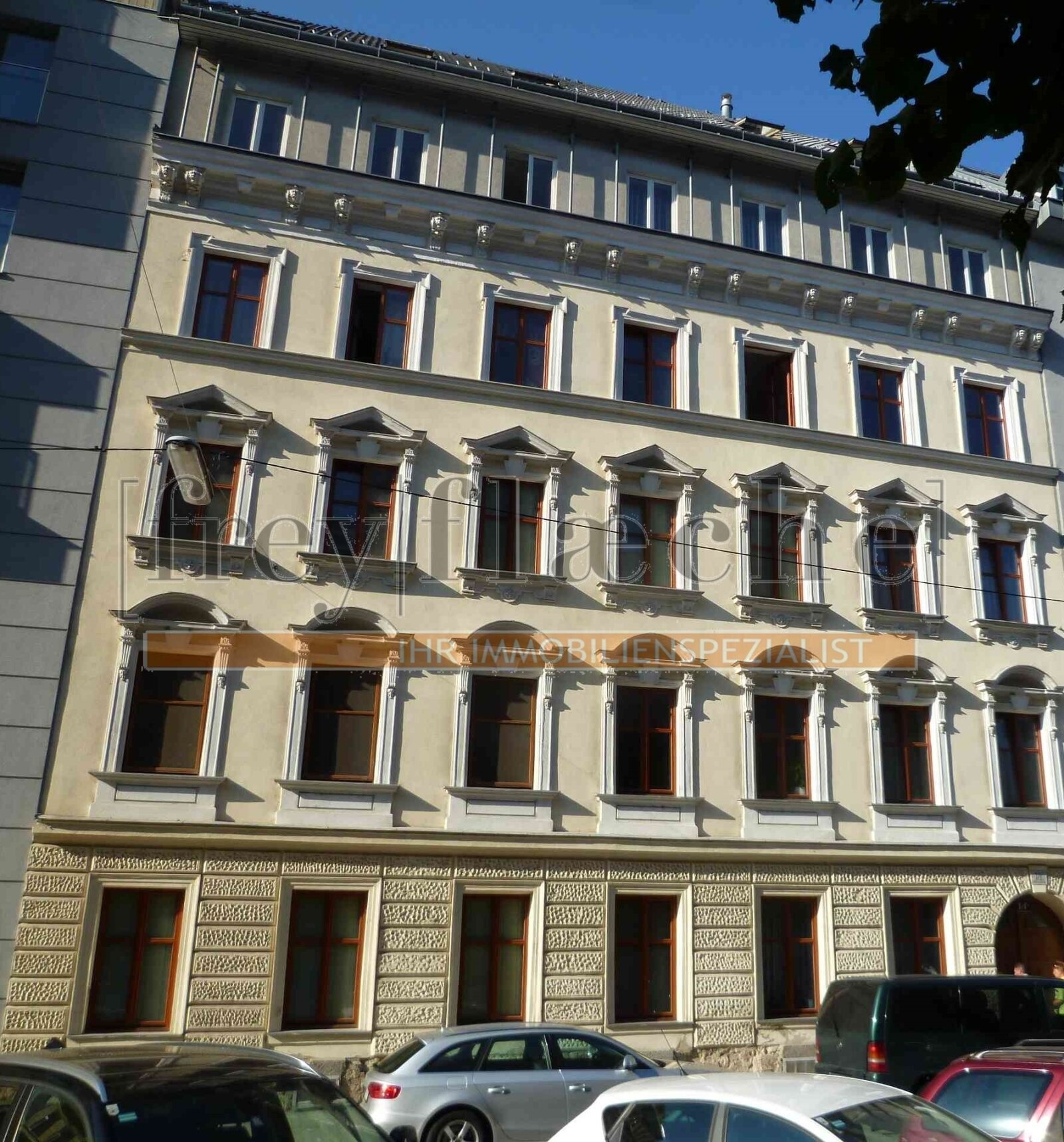 Vollvermietes Zinshaus